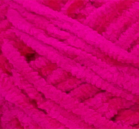 Velvetine Yarn 100g 150m Hot Pink